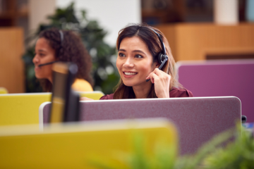 girl wearing a headphone at call center